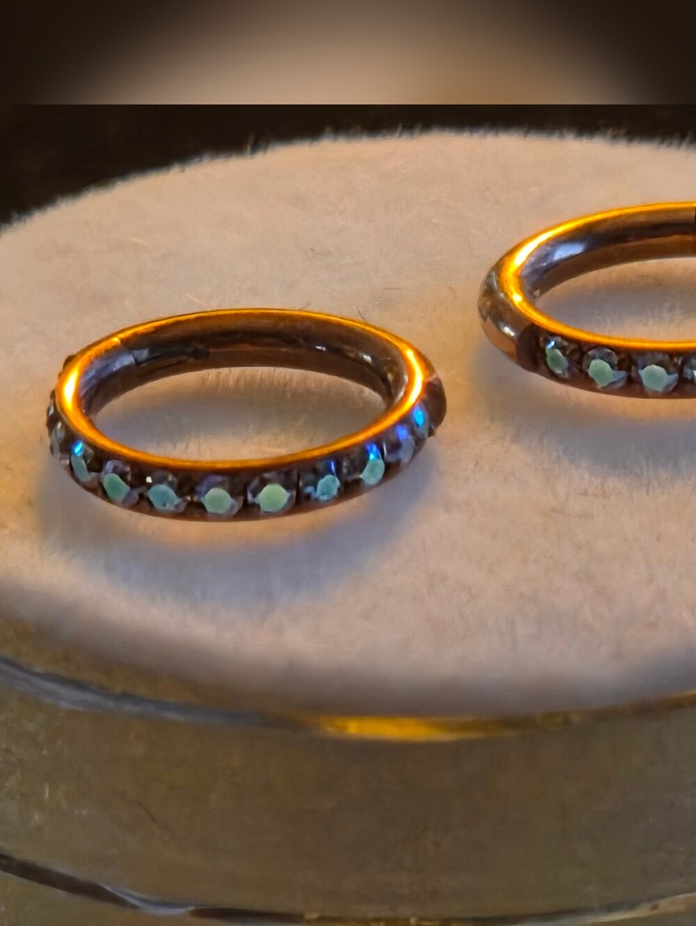 Bodyartforms Titanium Side Gemmed Clicker 16g 1/4" Rose Gold Aurora Borealis - Picture 4 of 4